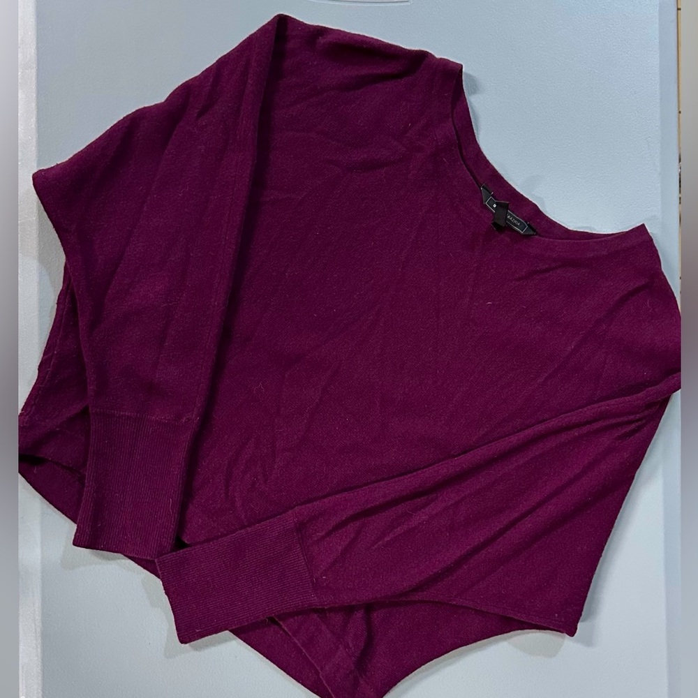 BCBGMAXAZRIA Deep Port Colored Sweater. Size M